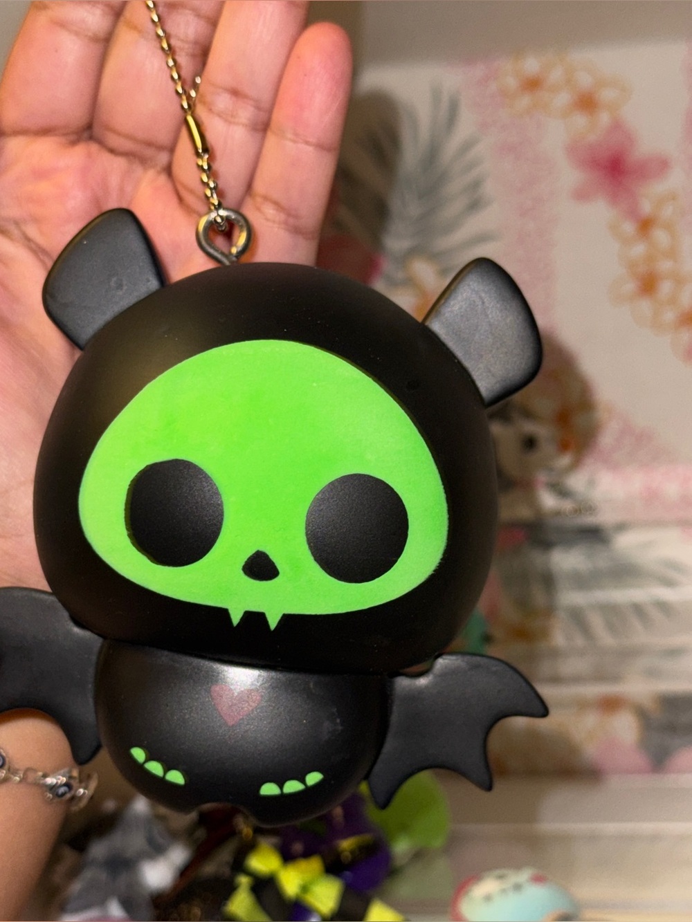 Skelanimals Black & Neon Green Bat Keychain Funko
